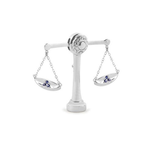 scale of Justice Pin